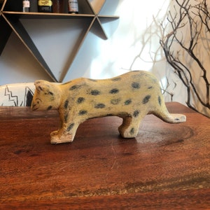 Hand Carved Cheetahs -  Canada