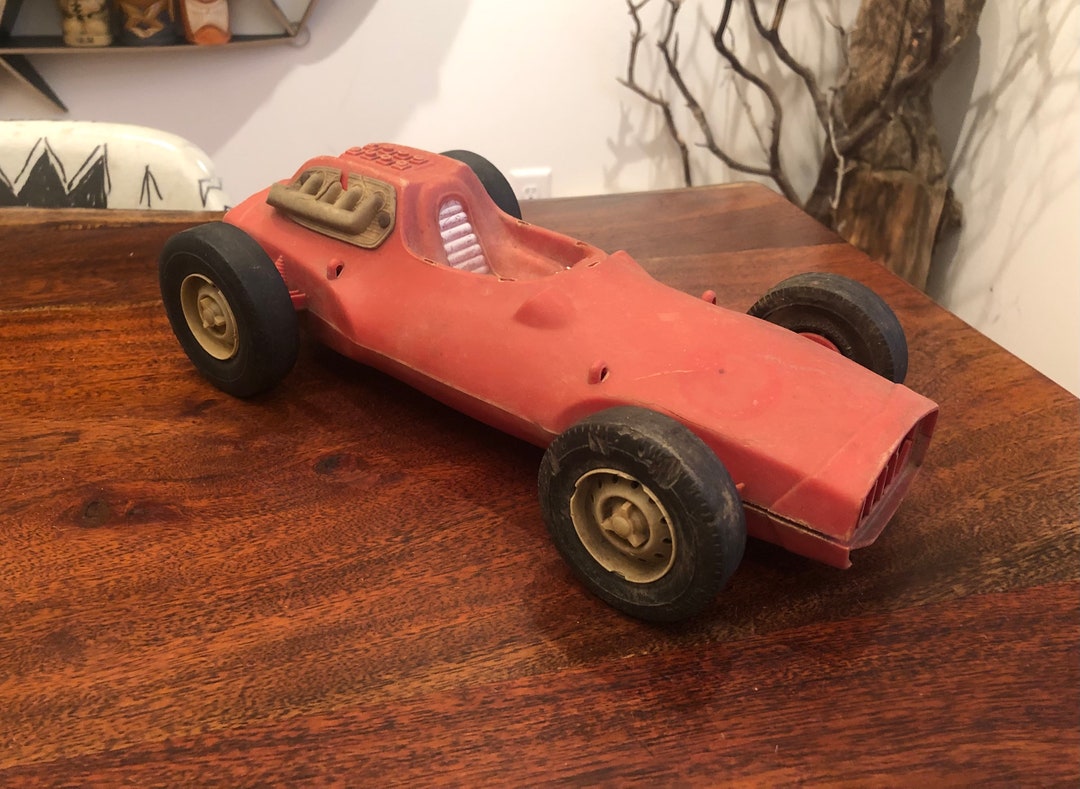 Vintage C. 1963 V-RROOM Red Race Car Toy by Mattel Many Broken Parts