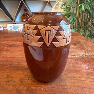 Vintage c. 1950 - 1970 Swift Eagle Pottery Native Lakota / Sioux American Indian Brown Clay Vase with Incised Designs - Tribal Home Decor
