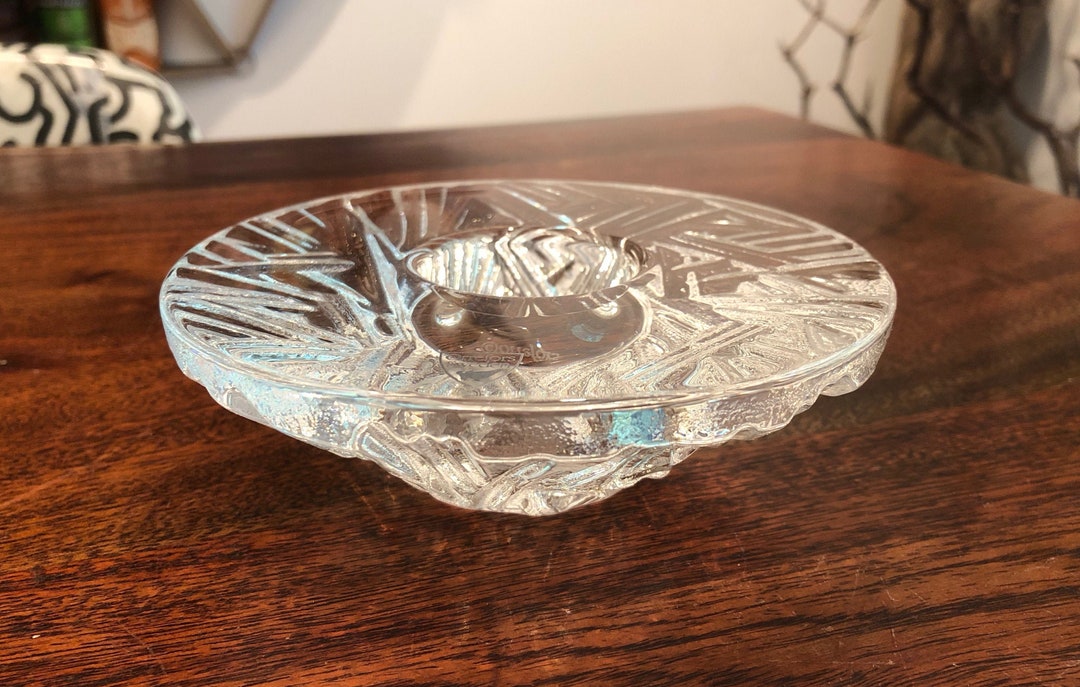 2 bougeoirs fleurs en cristal, années 60