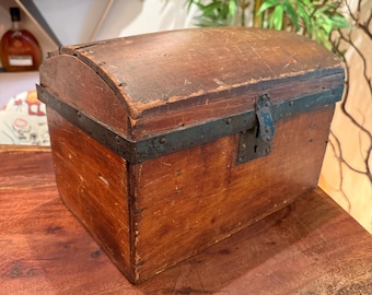 Antique 1800s Spanish Dome Top / Hump Style Wood & Iron Chest with Pull Out Tray - No Key - Vintage 19th Century Spain Wooden Storage Box