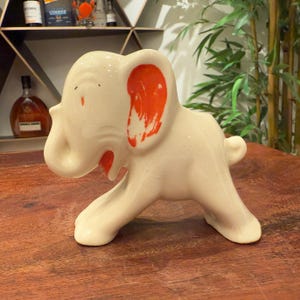 Mid Century 1940&#39;s Hull Pottery Art Deco White Stretch Elephant Planter - Vintage Jungle Safari Zoo Animal Home Decor Flower Pot