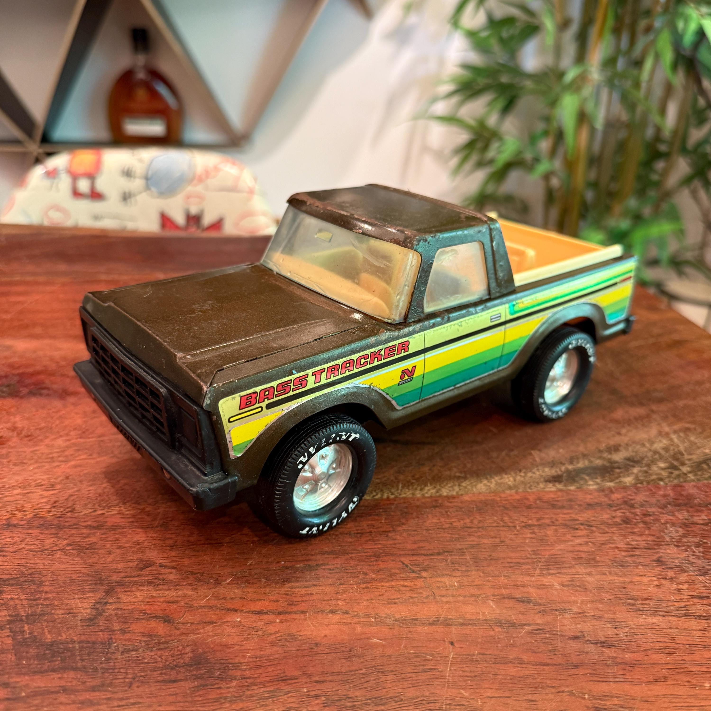 Vintage 1970's NYLINT Diecast Pressed Steel & Plastic Ford Bronco