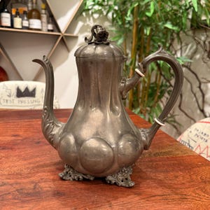 Antique c. 1850&#39;s Victorian English Richard Parkin & Son Gourd Shaped Sheffield Pewter Footed Coffee Pot 1800&#39;s 19th Century British Kitchen