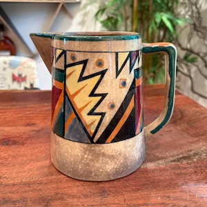 Antiker Art Deco-Krug aus den 1920er Jahren aus japanischem Steingut von Clarice Cliff - Made in Japan - Asiatisches Wohndekor der 20er Jahre