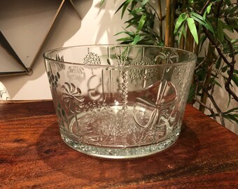 Vintage 1970's Finnish Nuutajarvi Notsjo Arabia of Finland Flora Clear Thick Glass with Botanical Relief 10" Salad Bowl by Oiva Toikka