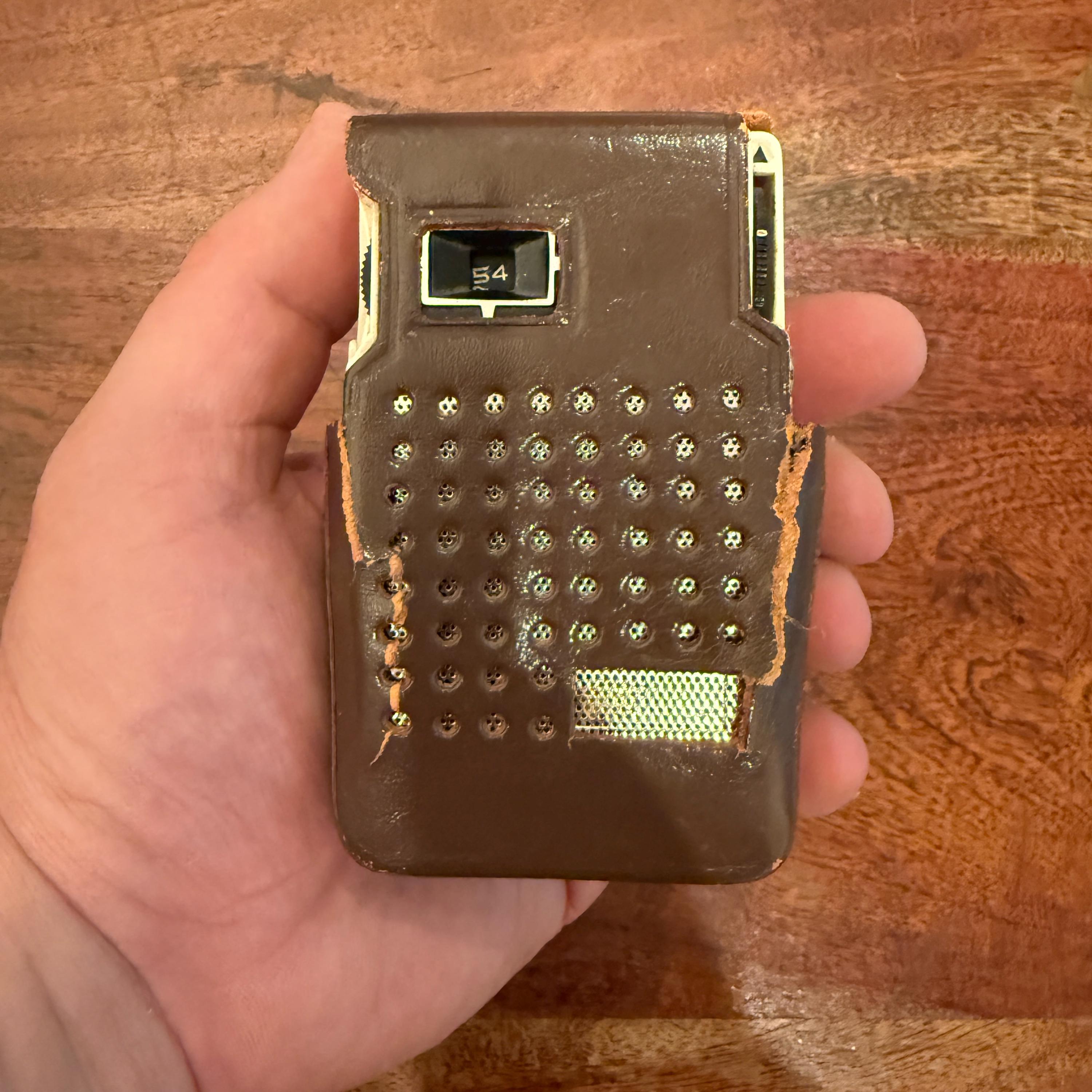 Mid Century 1959 Toshiba 6TP-309A Portable 6 Transistor