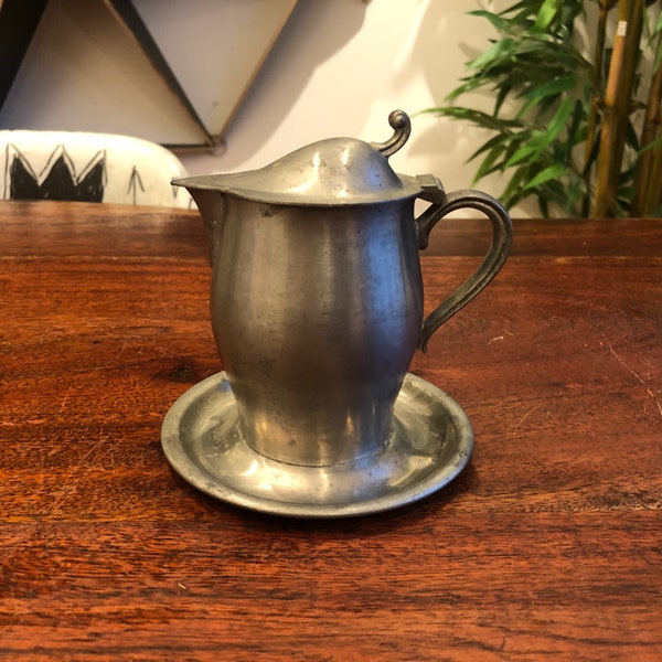 Antique Colonial Reproduction International Pewter 10 oz. One Piece Creamer with Drip Plate Vintage Early American Williamsburg Home Decor