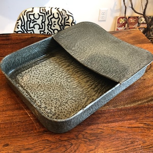 Bandeja de gotejamento de esmalte cinza antigo manchado - Bandeja de gotejamento mecânica de granito antigo - Decoração de mecânica antiga - Panela de granito antigo