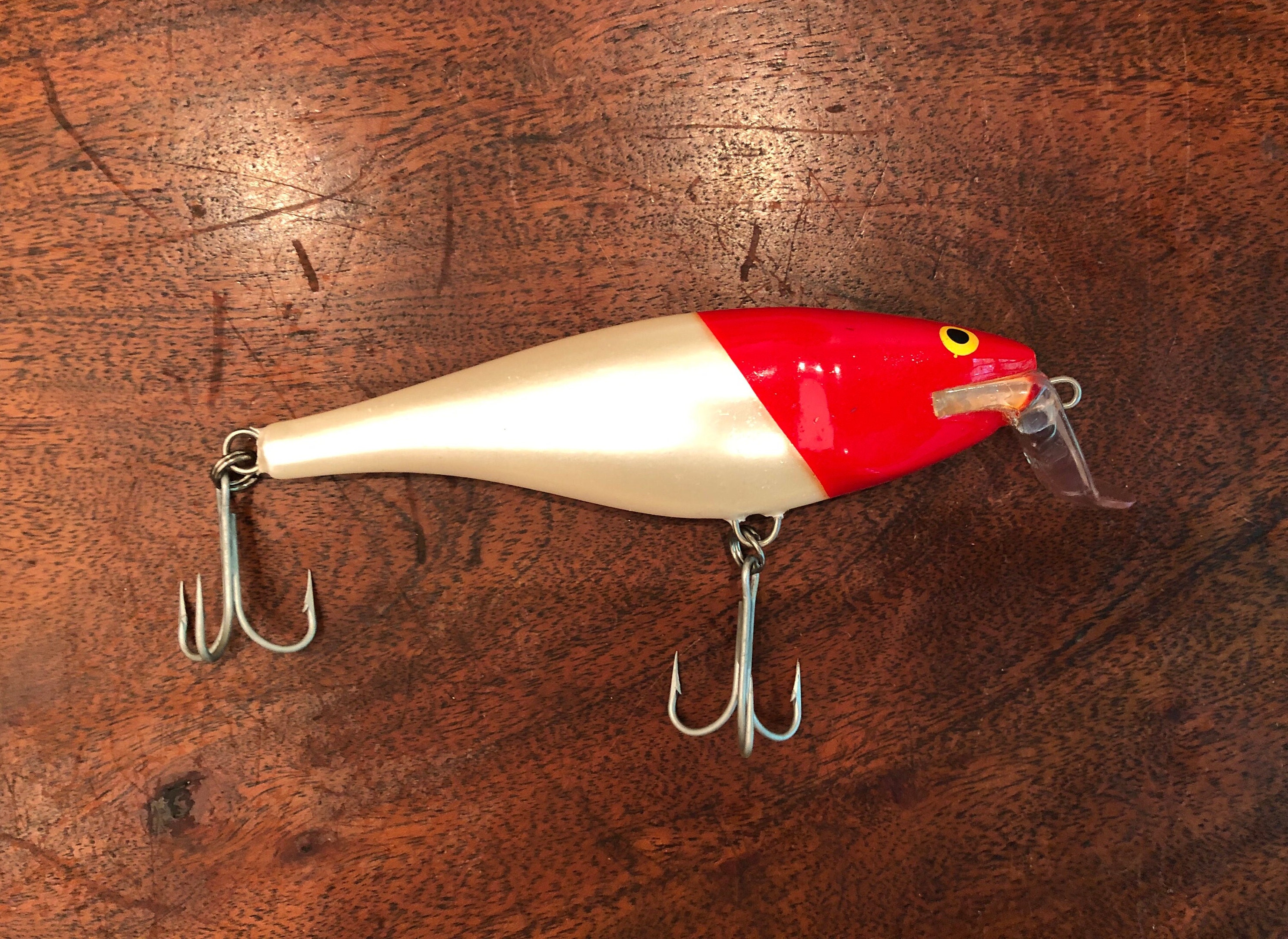 Vintage FINLAND RAPALA MAGNUM Red & White Large Fishing Lure Scandinavian  Fisherman Lure Vintage Cabin Lodge Lake House Decor 