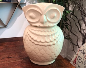 Vintage 1940's American Bisque Off White Owl Cookie Jar - Farmhouse Farm Kitchen Cabin Lodge Lake House Woodland Animal Canister Home Decor