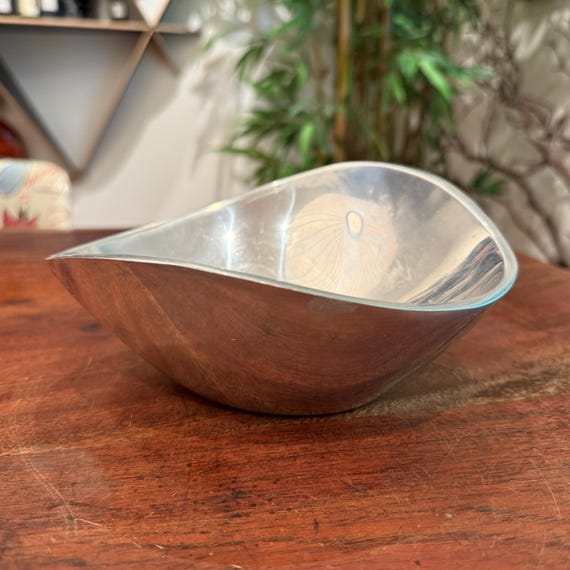 Mid Century Modern 1967 NAMBE Aluminum Butterfly Bowl 567