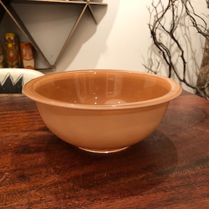 Vintage PYREX Corning Terra Cotta Color 1.5 L Glass Mixing / Serving Bowl - No. 323 - Oven / Microwave Proof - 1.5 Liter Glass Bowl