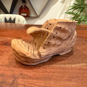 Carved wooden shoes - Etsy 日本