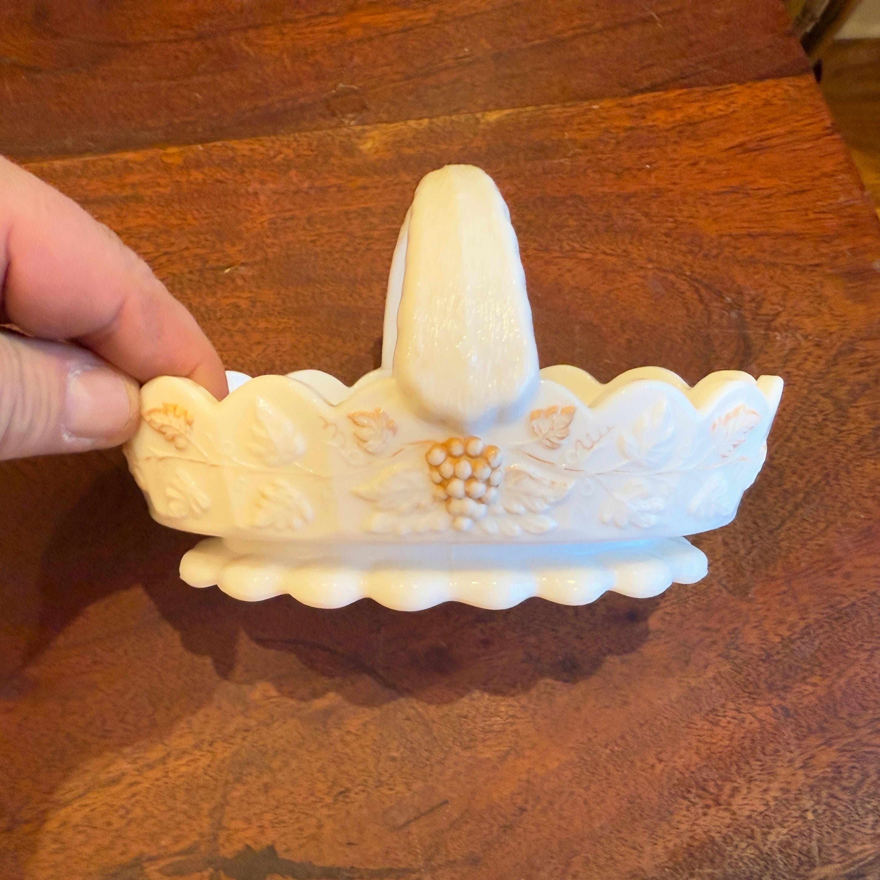 ガラス細工　キャンディディッシュボウル　WESTMORELAND GLASS ガラス細工 キャンディディッシュボウル WESTMORELAND GLASS