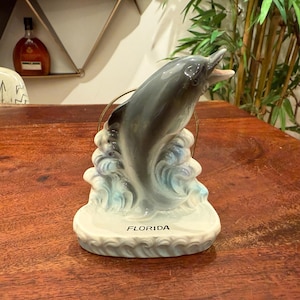 Vintage 19970's FLORIDA Souvenir Dolphin / Toninha Porta-guardanapos / Porta-cartas - Floridian Beach House Decoração Náutica Marítima Costeira