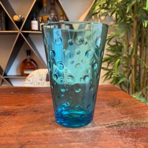 Mid Century 1960&#39;s Hazel Atlas Capri Blue Polka Dot 8.5&quot; tall Vase - Vintage 60&#39;s Retro Turquoise Home Decor - MCM Art Glass Decoration