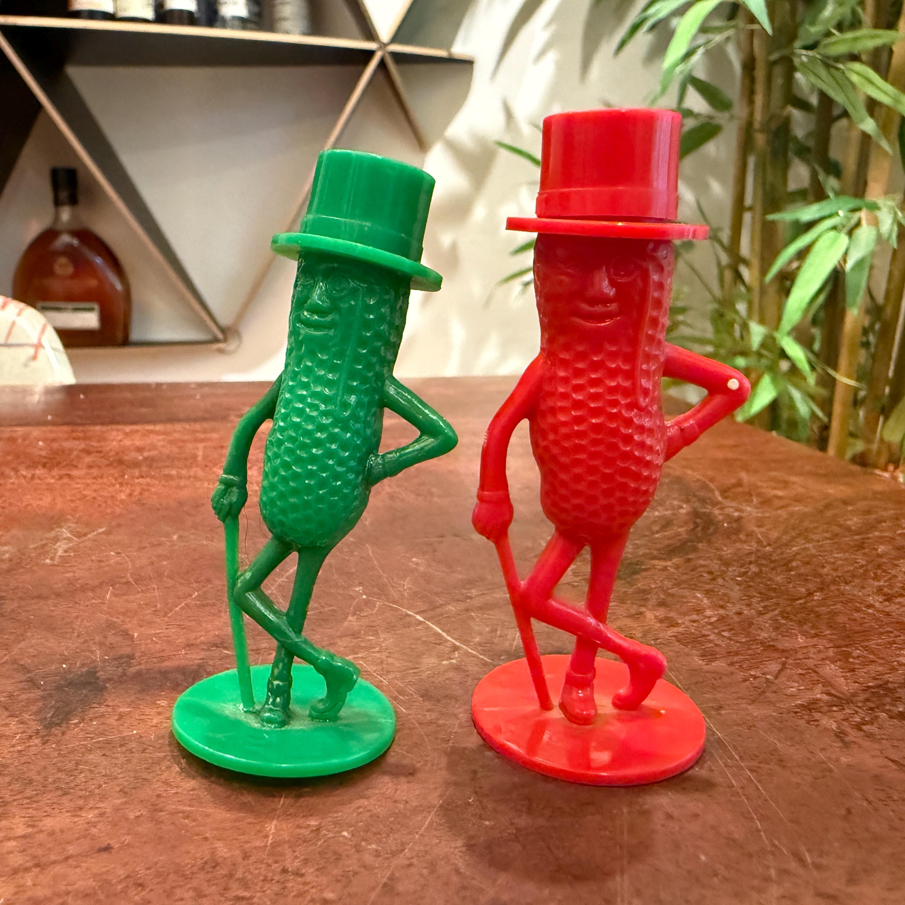 Mr Peanut Salt and Pepper Shakers - Etsy