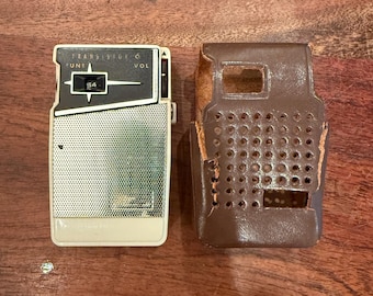 1960年代のビンテージナショナル6トランジスタラジオ（オリジナル