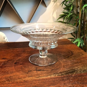 Mid Century Glass Pedestal Fruit Bowl - Mint Condition - Vintage 1960&#39;s Elegant Table Centerpiece - Pressed Glass Home Decor