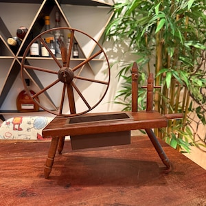Vintage 1960er Jahre Ucagen Japan Holz Spinnrad Blumentopf - Mid Century Holzpflanztopf