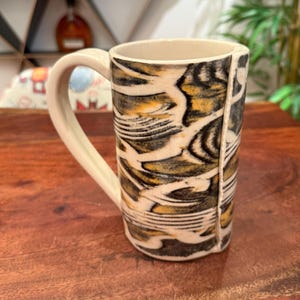 Vintage Signed & Hand Made Thick Porcelain Faux Wood Grain 26 oz. Beer Stein - Has a Crack on Seam of Handle - Large Bar Mug Barware Decor