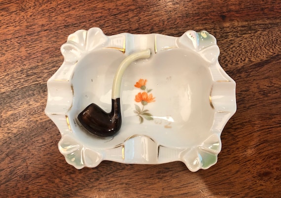 Antike Niagara Falls Ontario Souvenir Porzellan Aschenbecher mit Pfeife Dekoration & Blumen