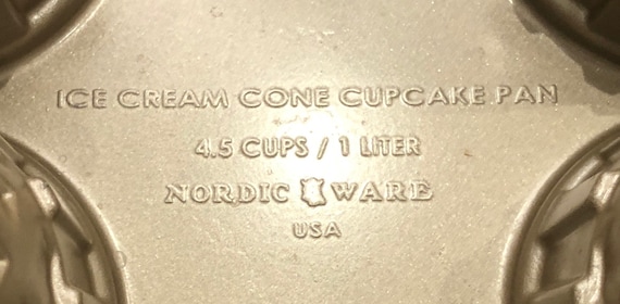 Nordic Ware Ice Cream Cone Cupcake Pan Aluminum Baking Pan USA