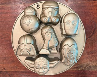 Forma do pieczenia ciasteczek Vintage Williams Sonoma Star Wars z figurką szturmowca BB-8 C-3PO Dartha Vadera R2-D2 Chewbacci Yody – Science Fiction