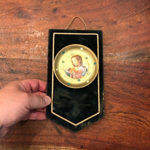 Mid Century 1960&#39;s Italian Madonna on Wood & Velvet Wall Art Hanging - Made in Italy - Vintage Christian Wall Hanging Home Decor - Italy Art