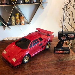 Vintage Lamborghini Lamborghini Countach Remote Control Car