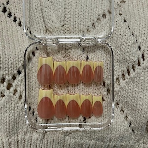 Unique Press On Nails