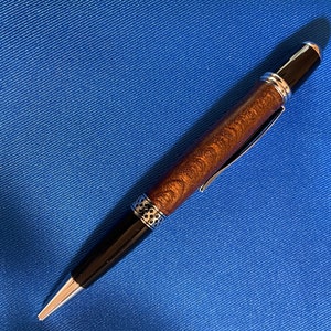Mesa Twist 300 year old Oak Ballpoint Pen