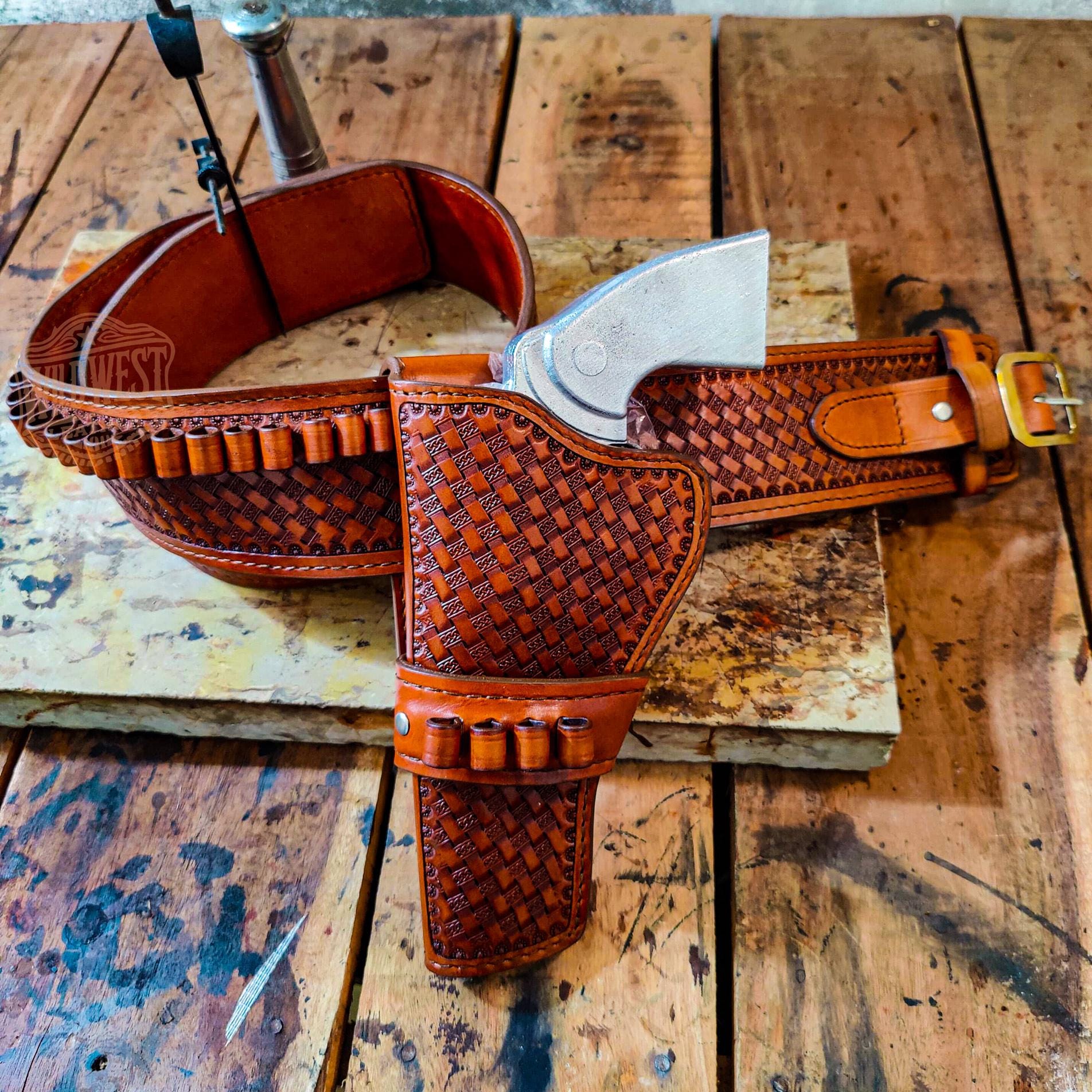 Colt python holster - Etsy 日本