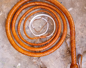 Rindsleder Bullwhip Tan Farbe mit weißem Fall, 3 ft bis 14 ft Indiana Jones Styles Bullwhip in professioneller Qualität