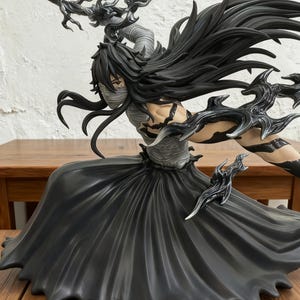 Ichigo Kurosaki Soul Reaper Resin Statue – 24cm Collectible Warrior Model, Gift for Bleach Fans