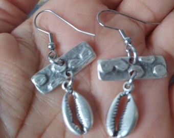 Silver Cowrie Shell Dangle Earrings: Textured Rectangle, African Style
