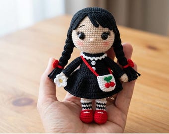 Haakpatroon Goth Girl, amigurumi-pop, patroon Spooky Doll, Dark Academia Amigurumi, gevlochten pop DIY, haakcadeau voor beginners