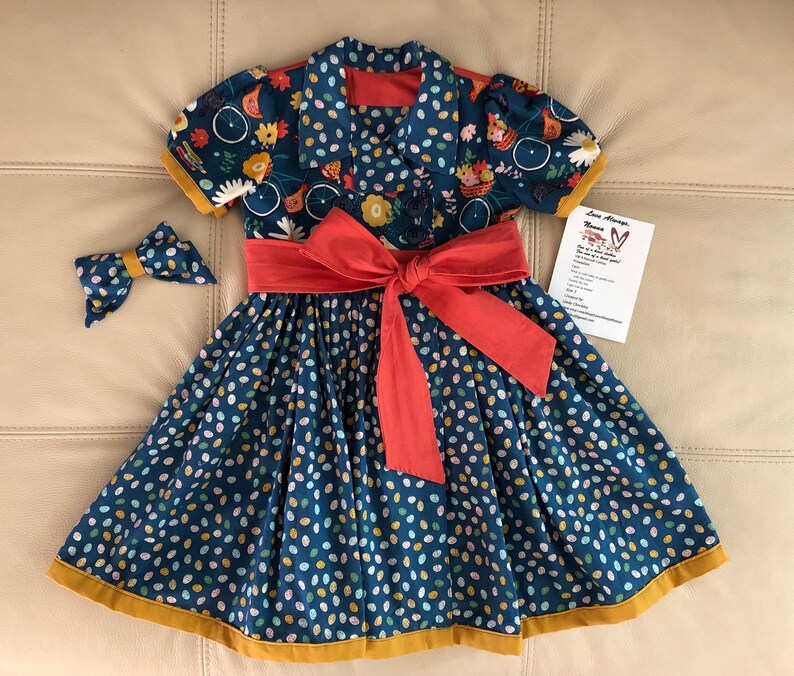 Chickens Bikes and Books Dress size 3T
