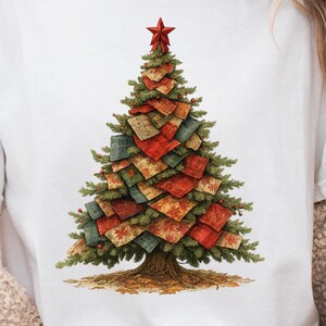 Patchwork kerstboom PNG, rustieke kerstboom van quiltstof PNG, gezellig kerstshirt met sublimatieprint, kerstboom PNG