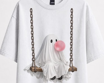Design di un simpatico fantasma sull'altalena, fantasma con gomma da masticare PNG, SVG spettrale per Halloween, maglietta con fantasma kawaii, download digitale per maglietta autunnale
