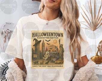 Halloweentown vintage PNG, descarga digital de arte neoyorquino espeluznante PNG, impresión artística retro de Halloween con fantasmas, siluetas de Nueva York y gatos, murciélagos y calabazas