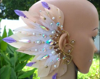 Bijou d'oreille en cristal délicat Aphrodite minuscule pour tenue de festival, demoiselles d'honneur, déguisement rave, tenue du lundi de carnaval