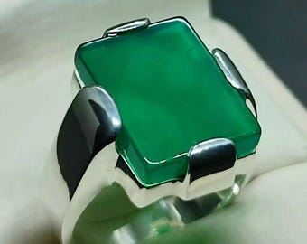 Handmade Green Agate Ring: 925 Sterling Silver Islamic Jewelry