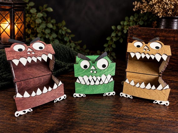 Googly Eyed Wooden Monster Box – Handmade Trinket & Keepsake Storage, Funny Monster Gift