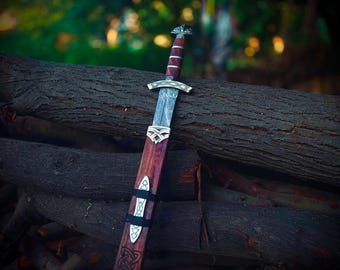 Handmade Damascus Steel Viking Sword: Norse Replica with Leather Scabbard
