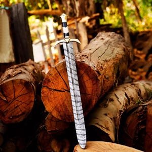 Hand-Forged Damascus Steel Fantasy Sword with Custom Sheath, Double-Edged Blade, Unique Hilt Design, Perfect for Collectors & Cosplay