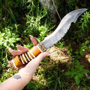 Damascus Steel Kukri Knife | Handmade Hunting Knife | Custom Kukri | Survival Knife | Collectible Knife | Unique Gift | Camping Tool