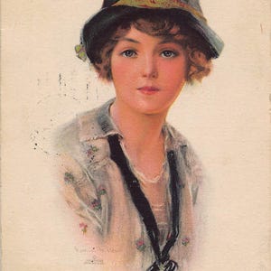 Belle jeune femme Woman Wearing Hat 1917 Life Insurance Co Virginia carte postale publicitaire