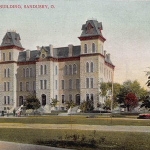 Cartão postal da High School Sandusky Ohio 1905c